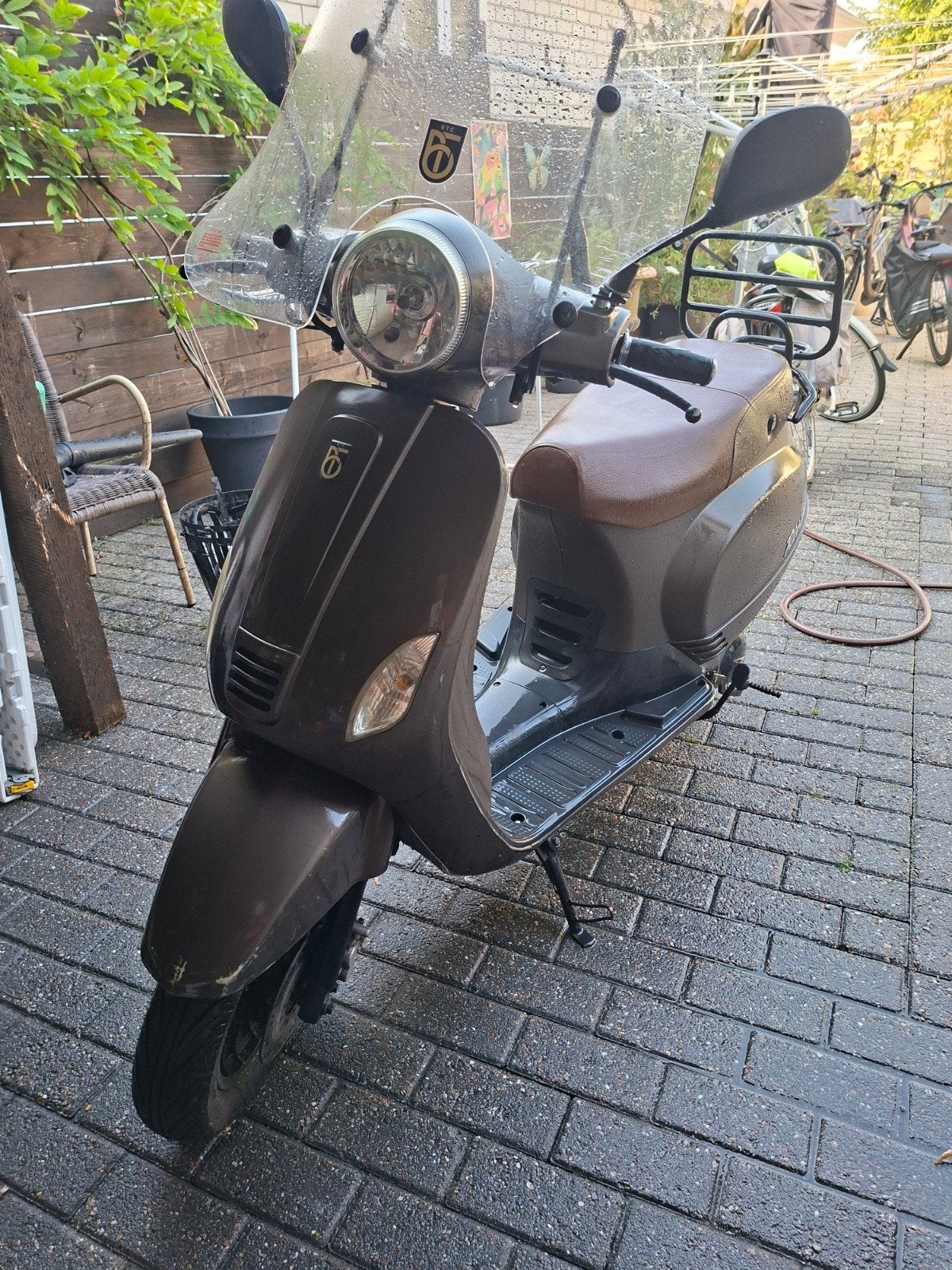 BTC Riva Scooter TEAB- Achterband en accu nodig, Ophalen, Gebruikt, Benzine, Overige merken