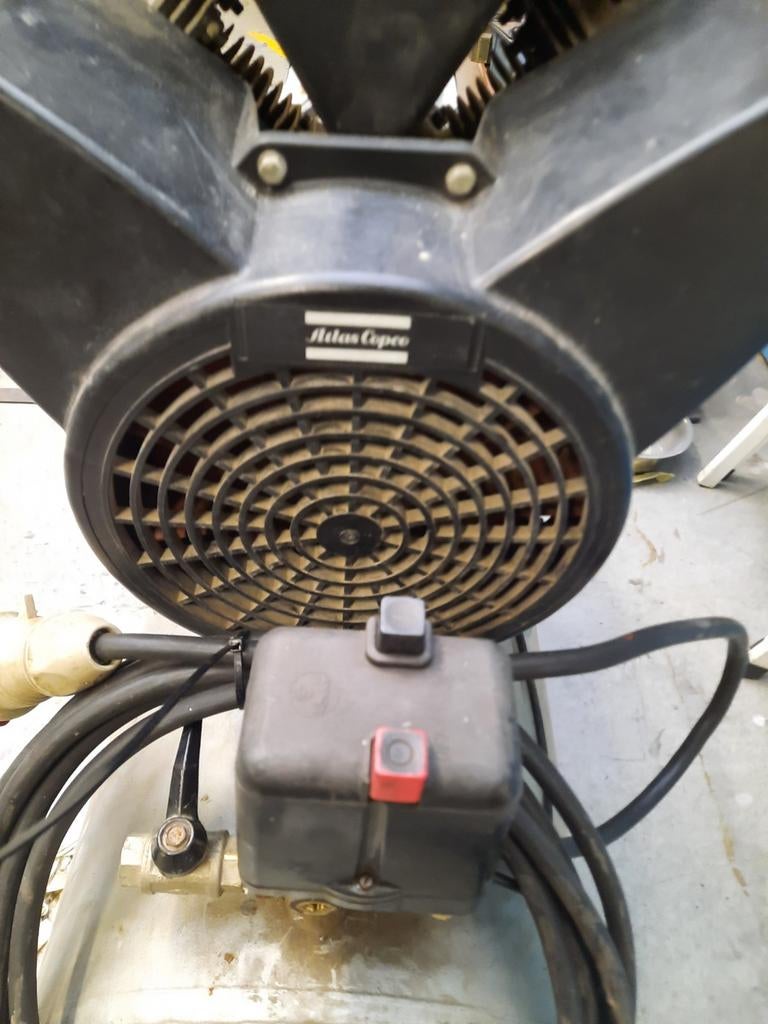 Atlas copco compressor 20 bar, 100 liter of meer, Ophalen, Gebruikt, 10 bar of meer