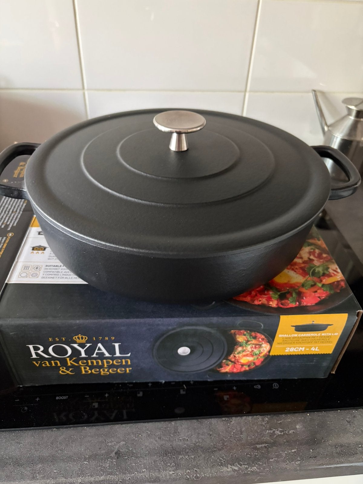 Nieuw in doos: Royal van Kempen & Begeer 28cm 4L braadpan, Nieuw, Ophalen of Verzenden, Geschikt voor inductie, Overige merken