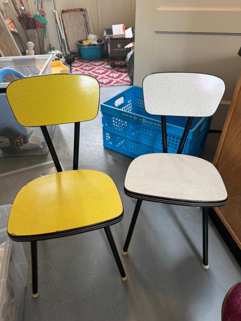 2 vintage formica stoeltjes, Ophalen, Zo goed als nieuw, Stoel(en)