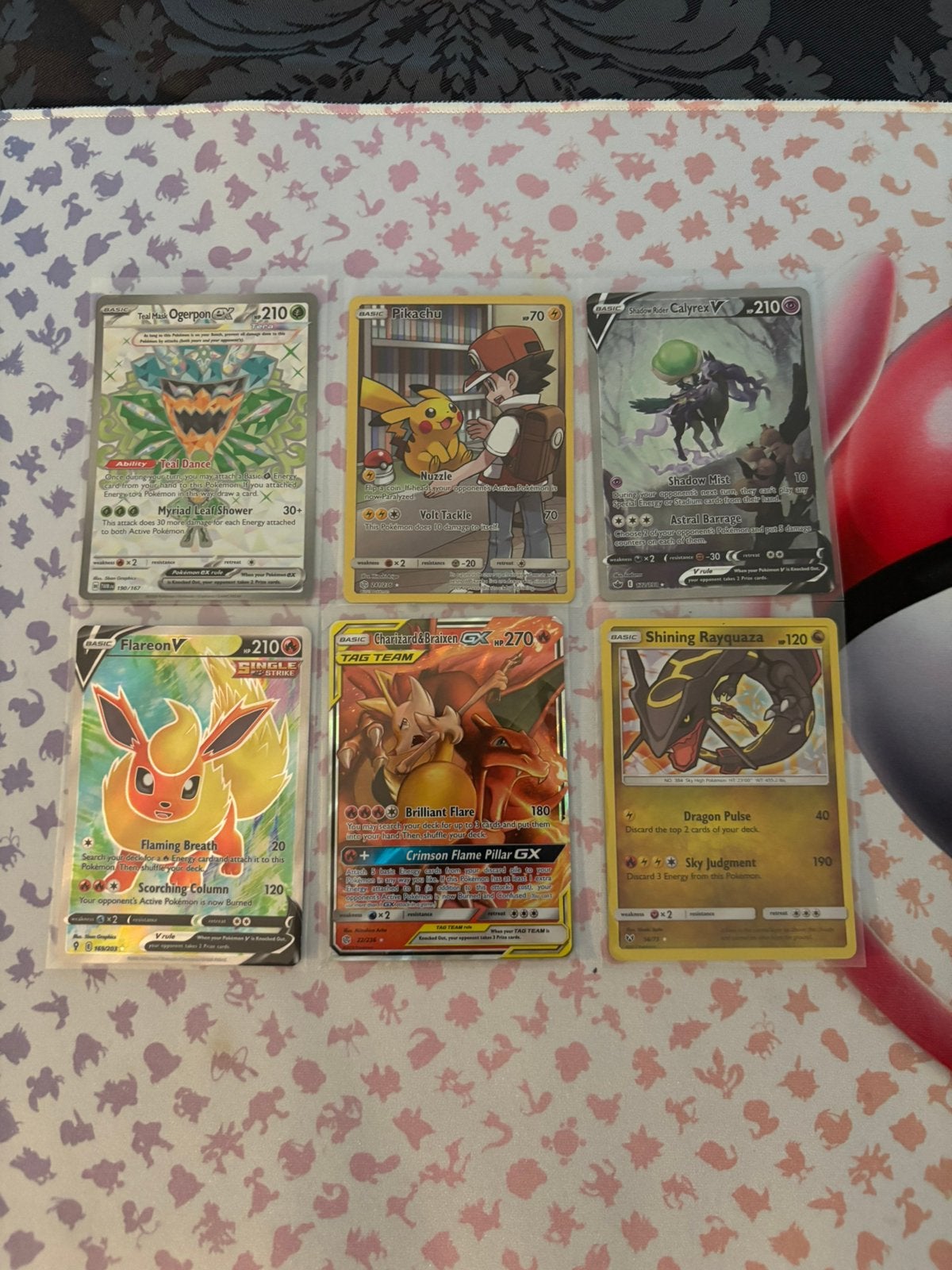 Leuke binder plaatjes (Pokemon), Ophalen, Zo goed als nieuw, Meerdere kaarten
