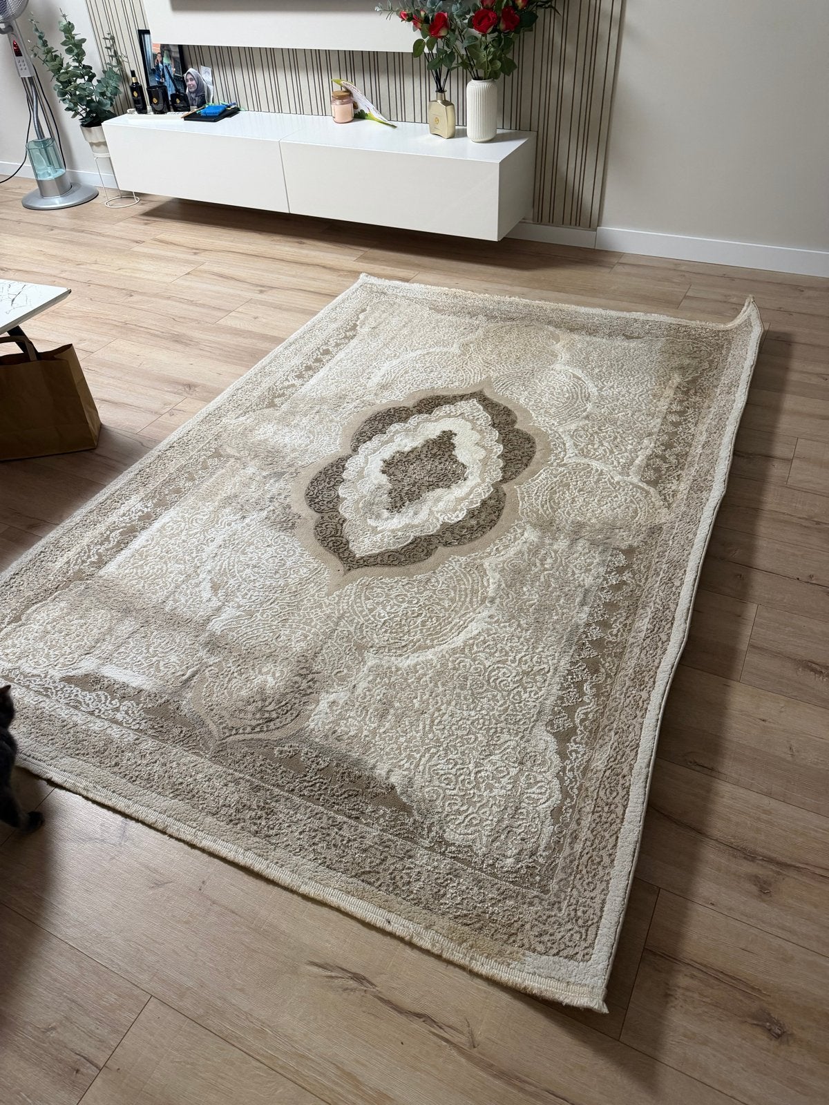 Crème/Bruin Vloerkleed, Huis en Inrichting, Stoffering | Tapijten en Kleden, Ophalen, Zo goed als nieuw, 200 cm of meer, Crème