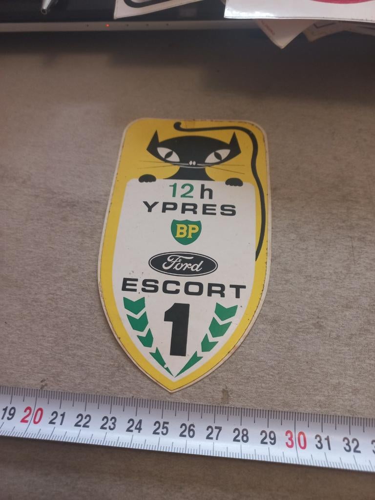 12h ypres bp ford escort, Ophalen of Verzenden, Zo goed als nieuw