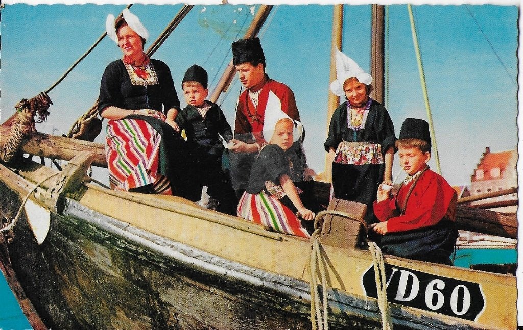 Sus647 Ongelopen oude ansichtkaart volendam, Ophalen of Verzenden, 1980 tot heden, Gelopen, Noord-Holland
