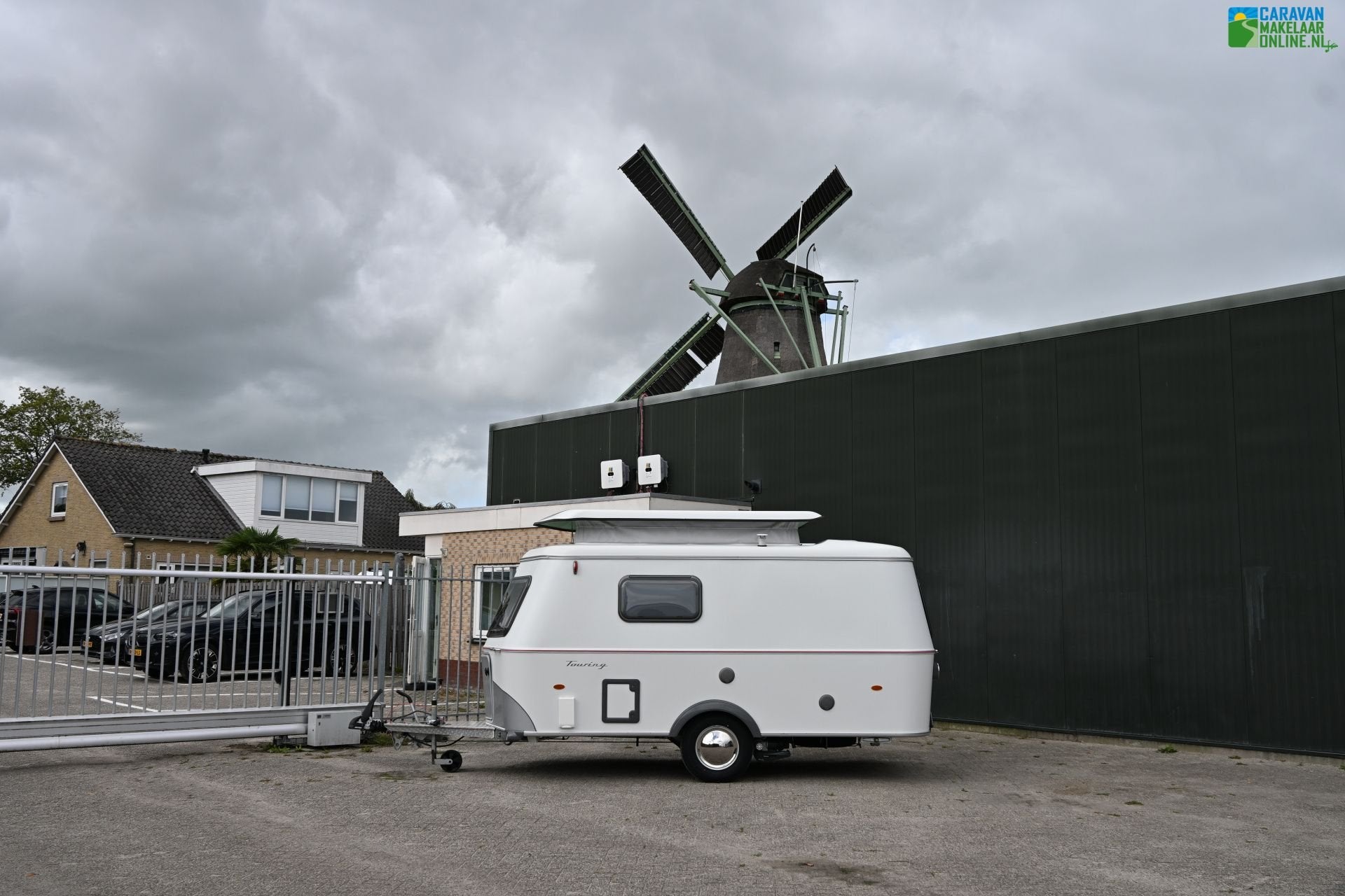 Foto 43 van Eriba Touring Triton 430 Mover Cass.luifel Boiler COMPLEET!