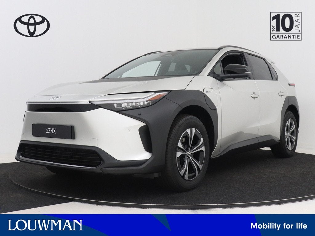Toyota Bz4x Dynamic 71 kWh (bj 2025, automaat), Auto's, Toyota, 12 maanden, Stof, 1885 kg, 33 min