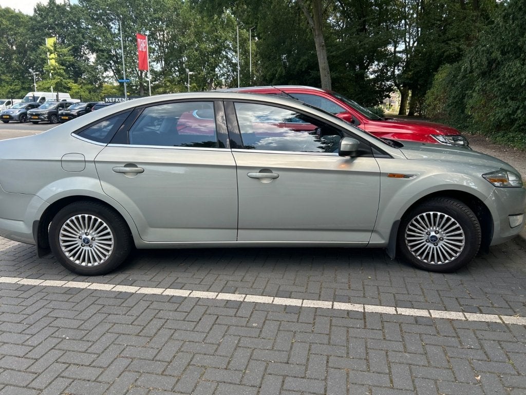 Ford Mondeo 2.0-16V Titanium Airco Apk NAP (bj 2009), Auto's, 13 km/l, Gebruikt, Origineel Nederlands, Handgeschakeld