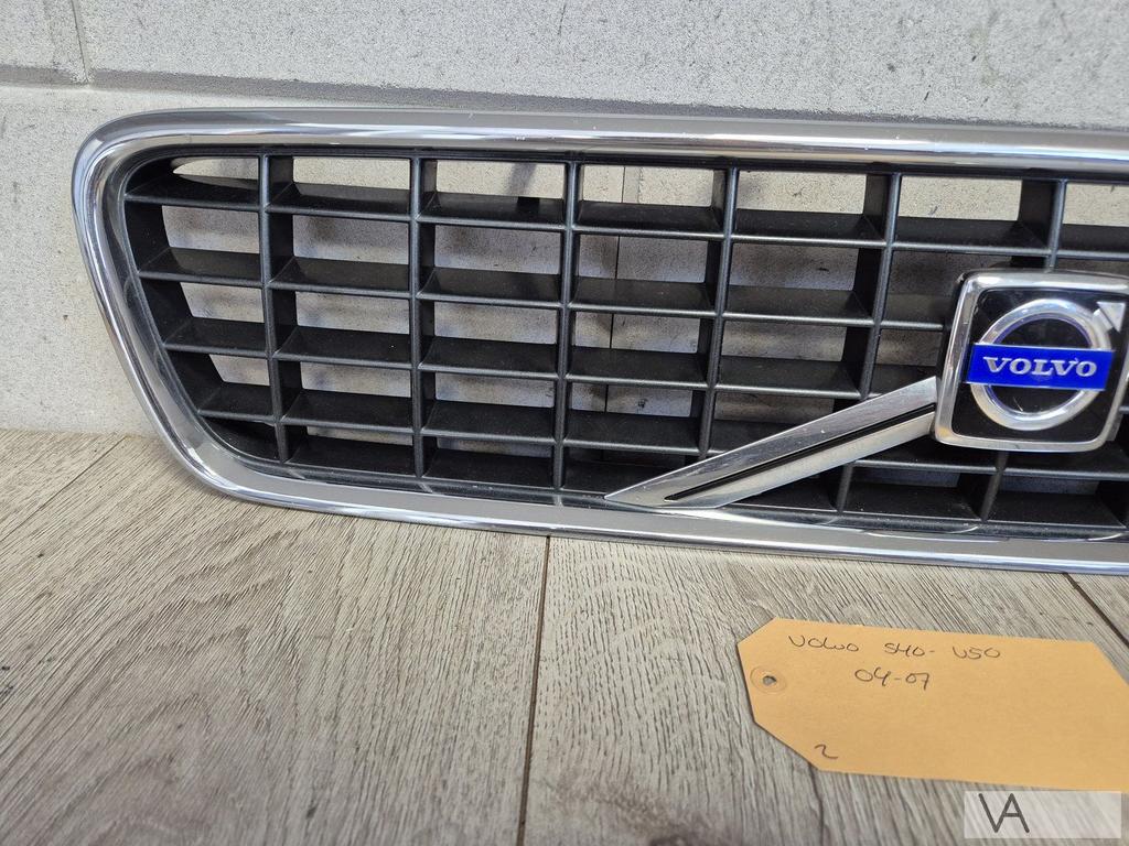 Volvo S40 - V50 2004 tot 2007 blokjesgrille grille €100 mooi, Gebruikt, -, -, Ophalen of Verzenden