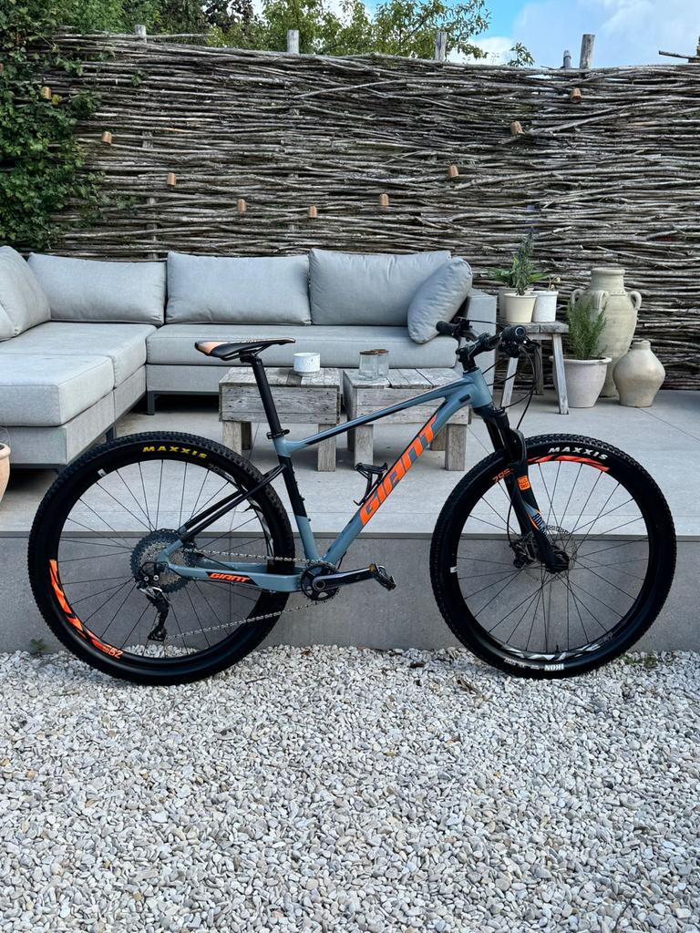 Giant Fathom 2 29er MTB (2019-2020) maat M in nieuwstaat!, Fietsen en Brommers, Fietsen | Mountainbikes en ATB, Zo goed als nieuw