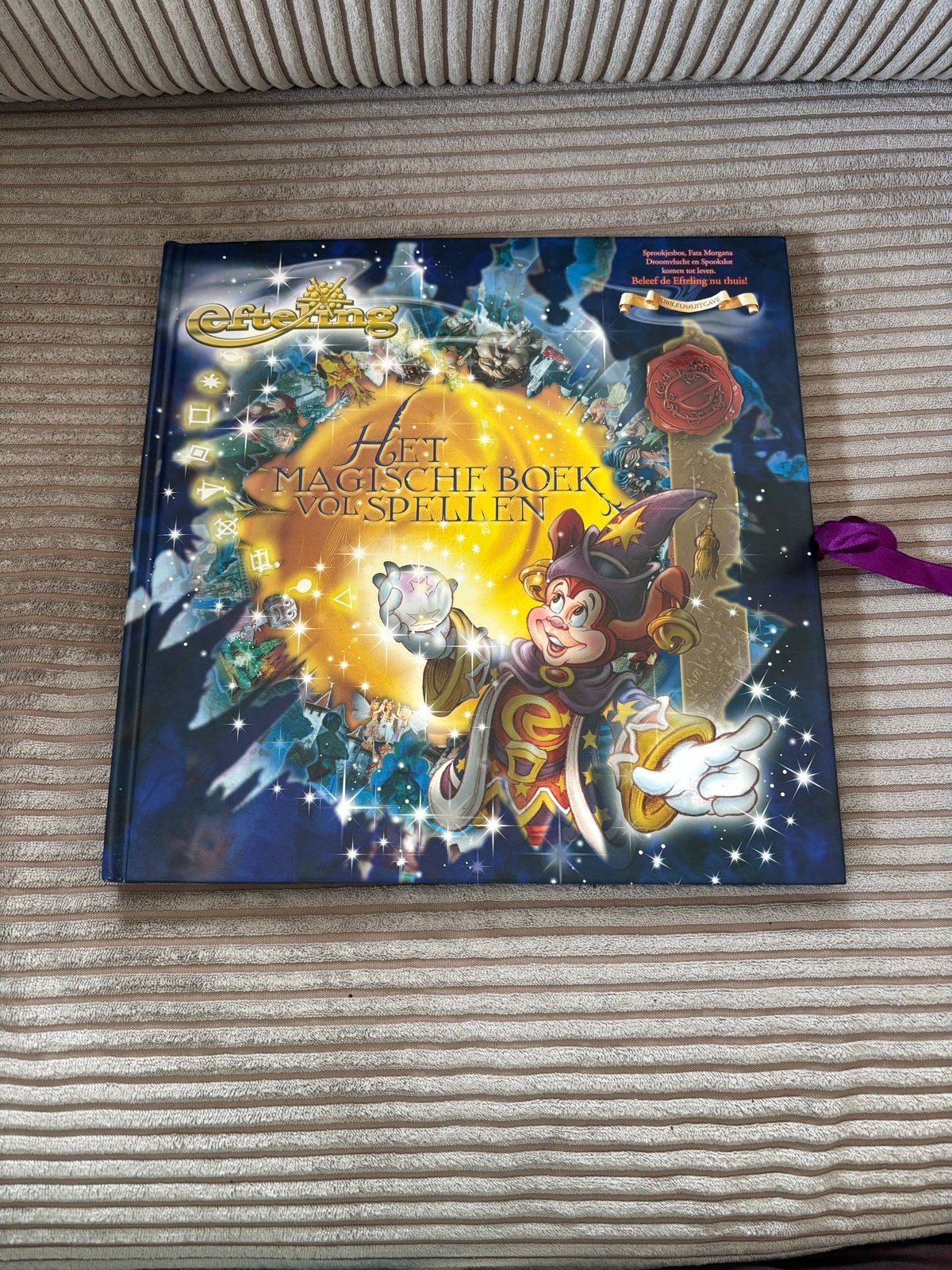 Efteling: Het Magische Boek Vol Spellen, Verzamelen, Efteling, Ophalen of Verzenden, Gebruikt, Gebruiksvoorwerp