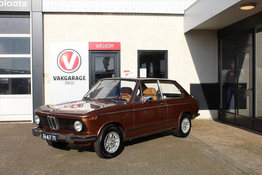 BMW 1800 1802 Touring, Auto's, 1766 cc, Bruin, 4 stoelen, Origineel Nederlands