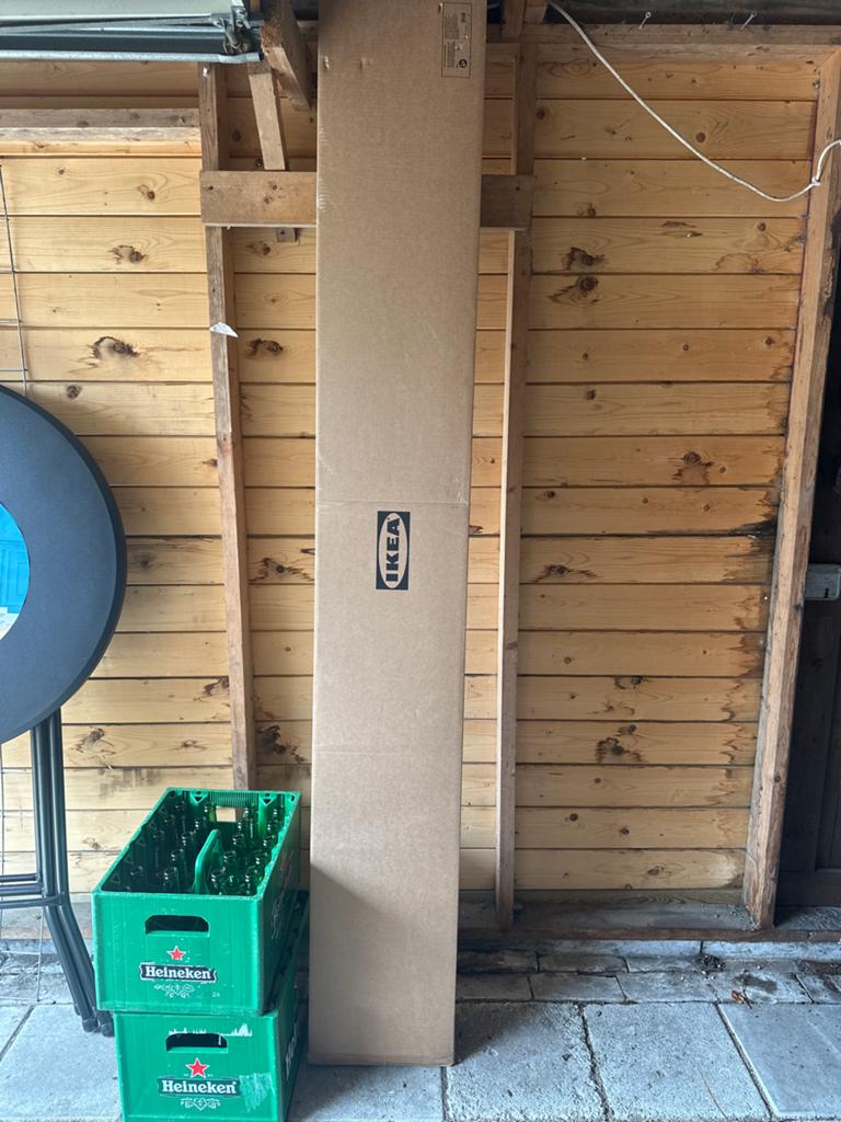 Nieuwe IKEA Billy Boekenkast - Bruin Walnoot Patroon, Met plank(en), 200 cm of meer, Zo goed als nieuw, 25 tot 50 cm