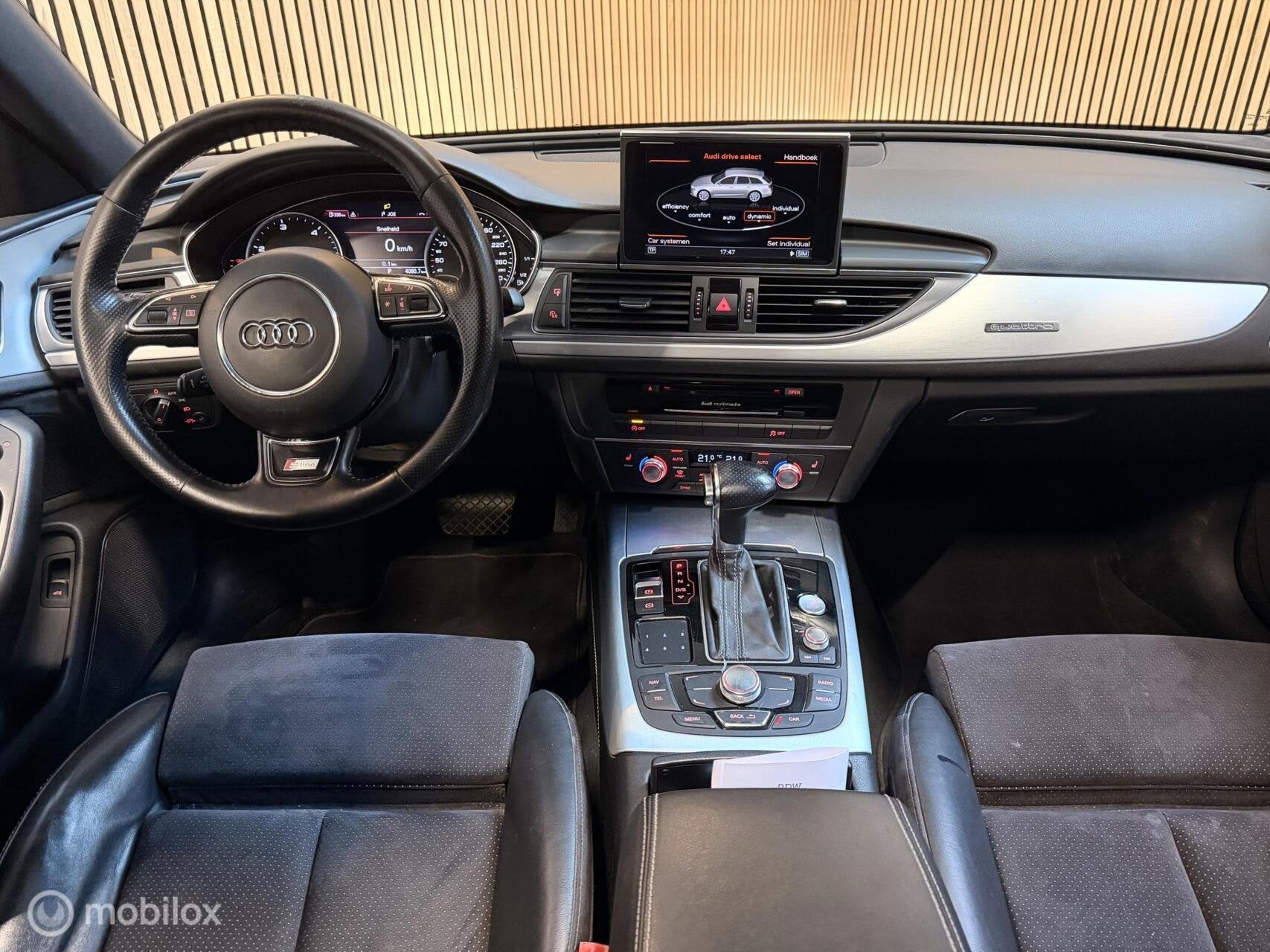 Audi A6 Avant 3.0 TDI BiT 313pk quattro S-Line PANO MEMORY, Auto's, Automaat, Euro 5, Gebruikt, Zwart