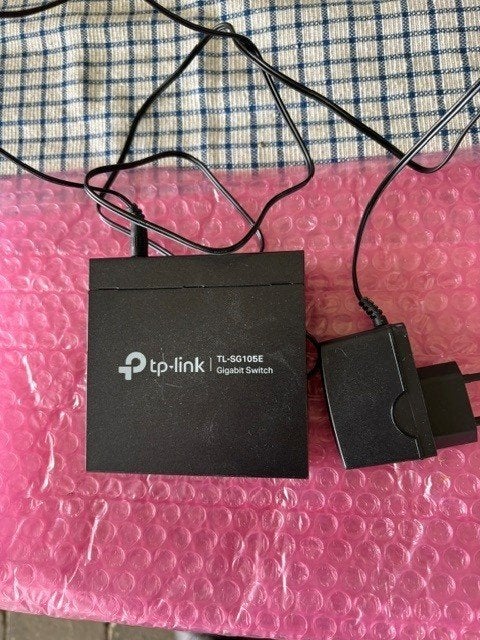 TP Link Gigabit Switch TL-SG105E, Ophalen of Verzenden, Gebruikt