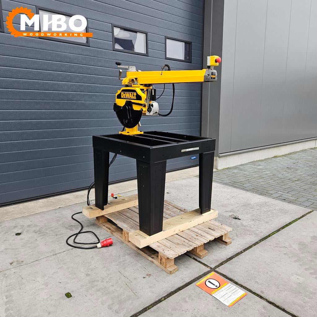 Dewalt afkortzaag ** DW729 ** radiaalzaag ** Garantie, Doe-het-zelf en Verbouw, Gereedschap | Zaagmachines, Dewalt elu stromab graule harwi afkortzaag