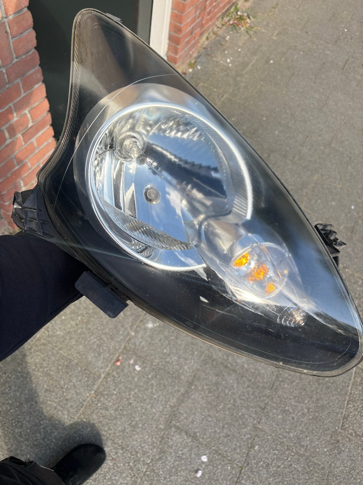 Toyota Aygo Koplamp Rechts (Bestuurderskant) - Gebruikt, Auto-onderdelen, Ophalen of Verzenden, Gebruikt, Toyota