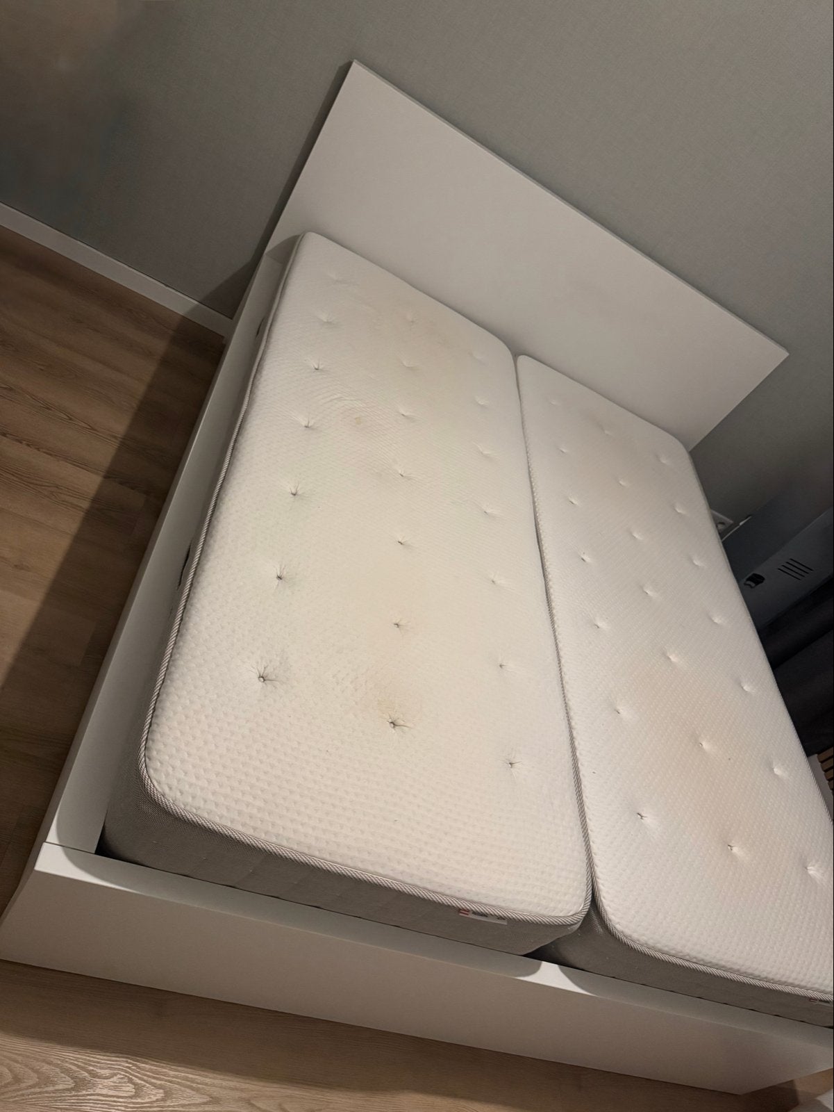 IKEA Malm bed wit met 4 lades, incl. lattenbodems en matrass, Ophalen, Wit, Tweepersoons, Zo goed als nieuw