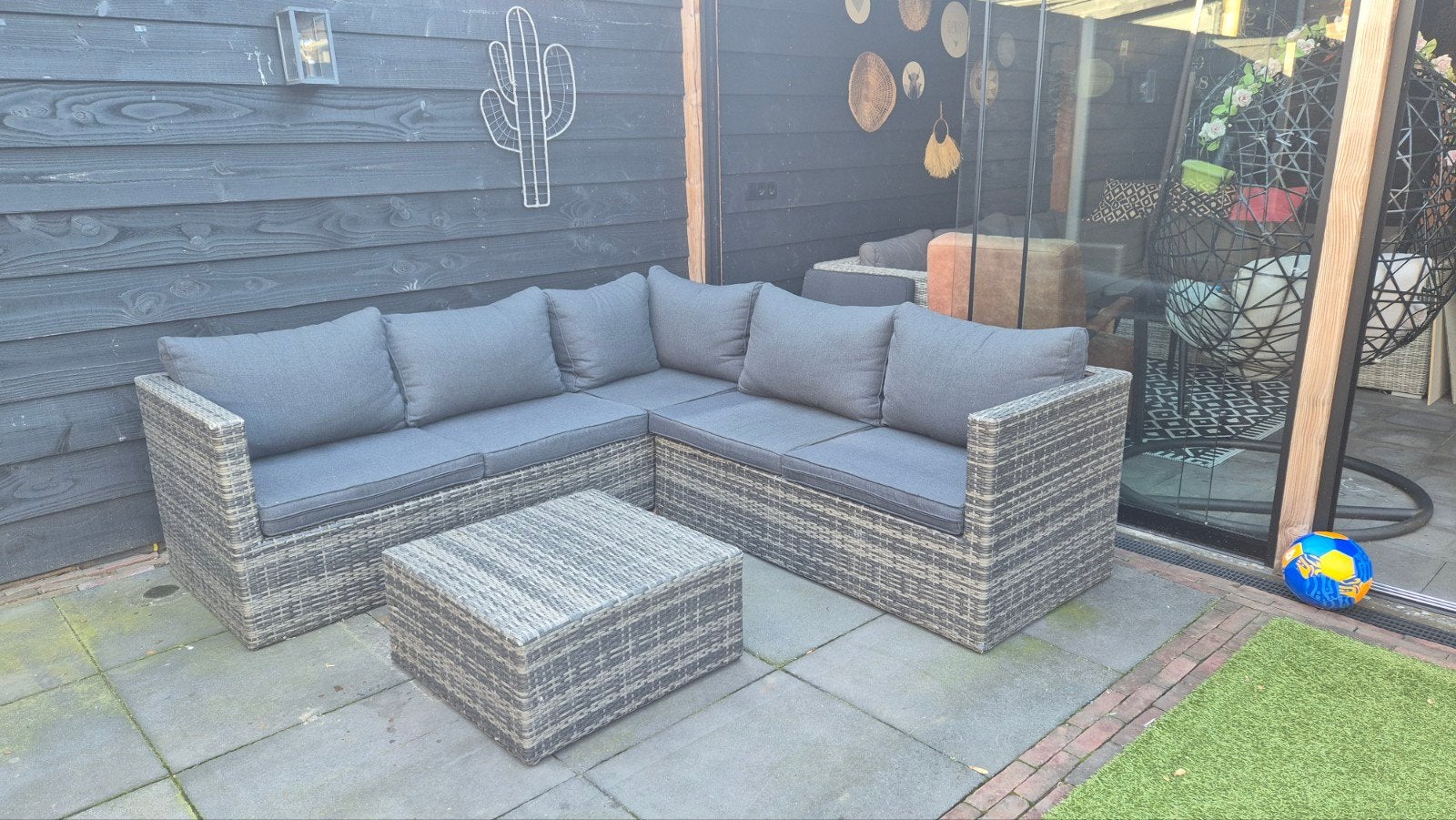 Loungeset met kussens (DIT WEEKEND OP TE HALEN VOOR 95 EURO), Ophalen, 5 zitplaatsen, Gebruikt, Bank