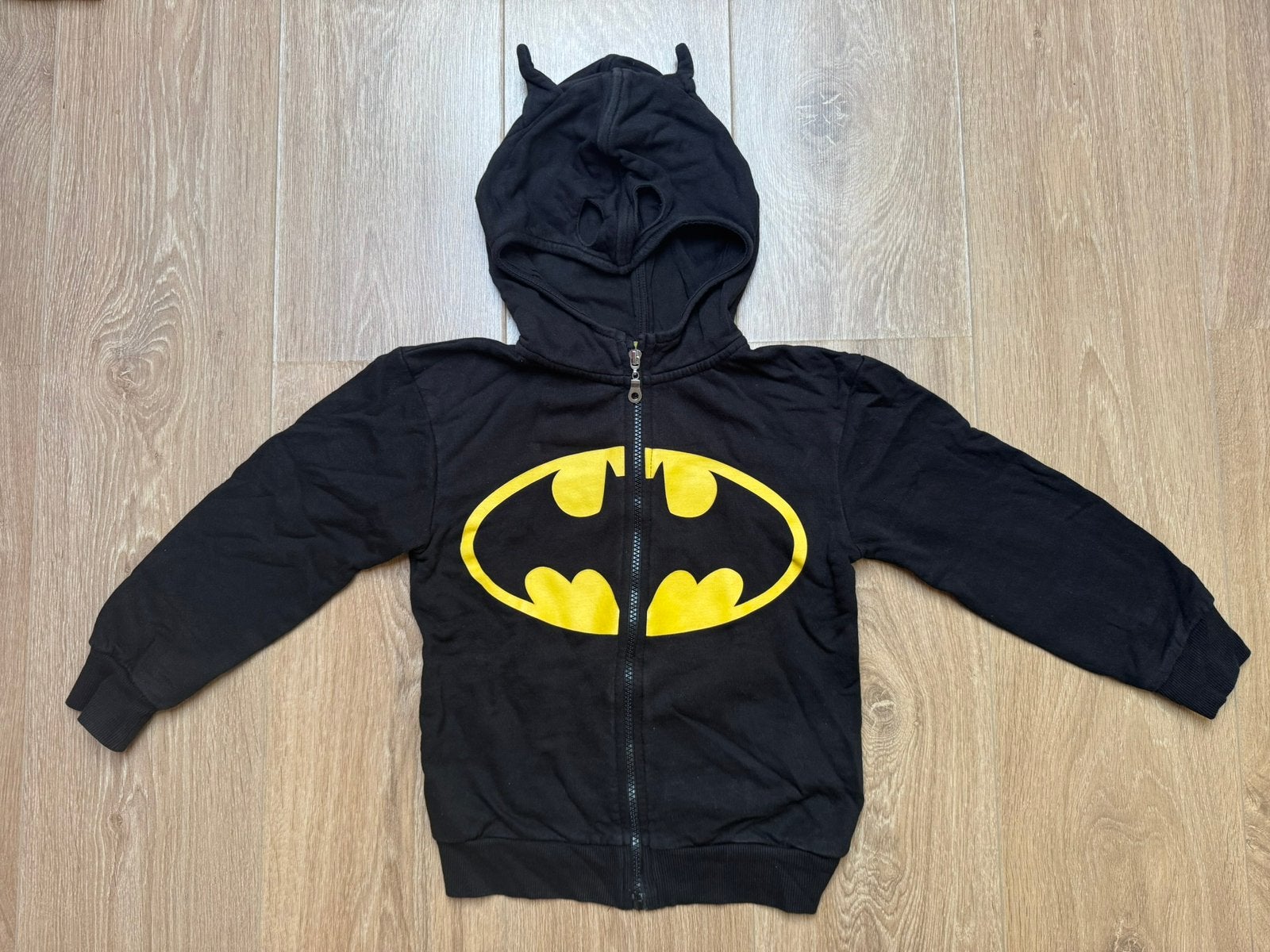 Batman vest zwart/geel maat 122/128, Ophalen of Verzenden, Gebruikt, Jongen, Trui of Vest