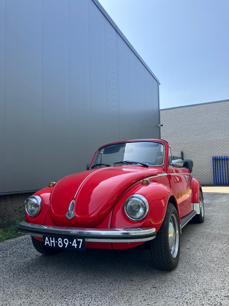Volkswagen kever 1303 LS Cabriolet 1972, Auto's, Oldtimers, Open dak, Achterwielaandrijving, Zwart, Cabriolet