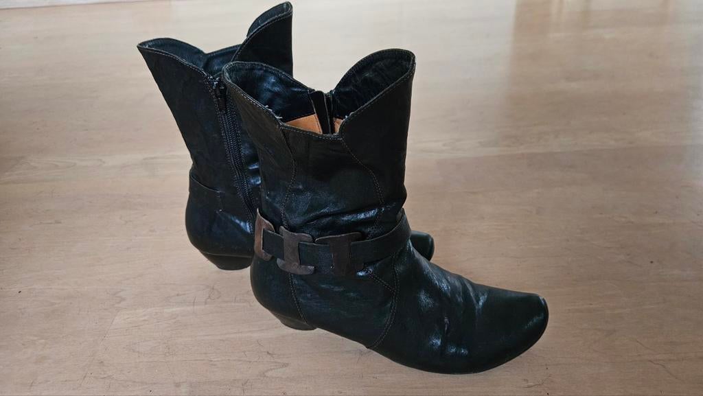 Think donkerbruine half hoge laarsjes maat 39, Kleding | Dames, Schoenen, Bruin, Lage of Enkellaarzen, Ophalen of Verzenden, Think