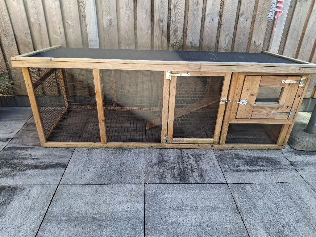 Te koop zeer mooi kippenhok., Dieren en Toebehoren, Ophalen, Zo goed als nieuw, Kippenhok of Kippenren