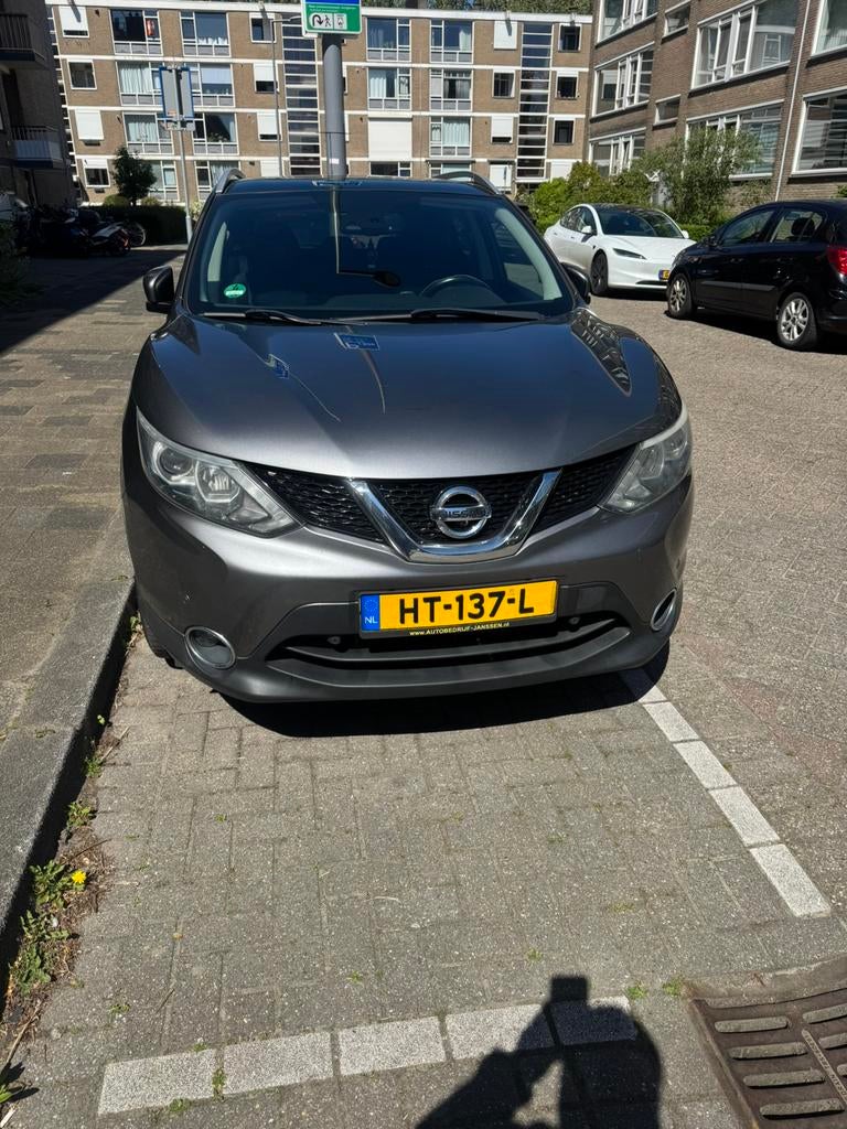 Nissan Qashqai 1.2 Dig-t 85KW 2WD 2016 Grijs, Auto's, Nissan, Voorwielaandrijving, 4 cilinders, Origineel Nederlands, 1200 kg