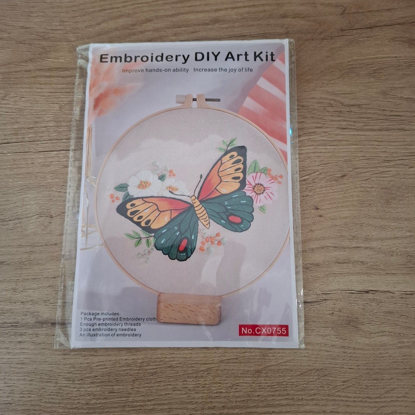 Borduurset vlinder, Ophalen of Verzenden, Nieuw, Borduurpakket