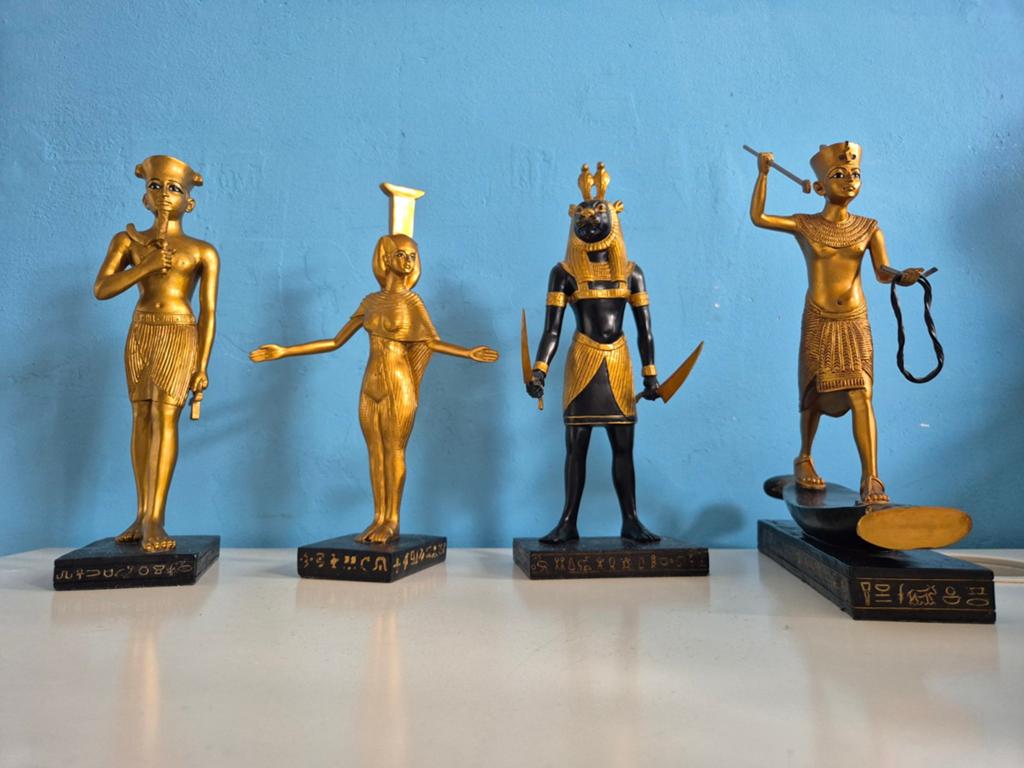 Veronese Summit Collection Egyptische Beelden Zwart/Goud, Antiek en Kunst, Kunst | Beelden en Houtsnijwerken, Beeld, Composieten