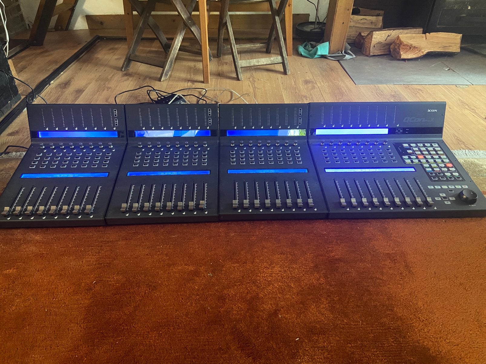 Gigantische Icon Pro Audio Controller Set met USB Splitter, Muziek en Instrumenten, Midi-apparatuur, Ophalen, Gebruikt