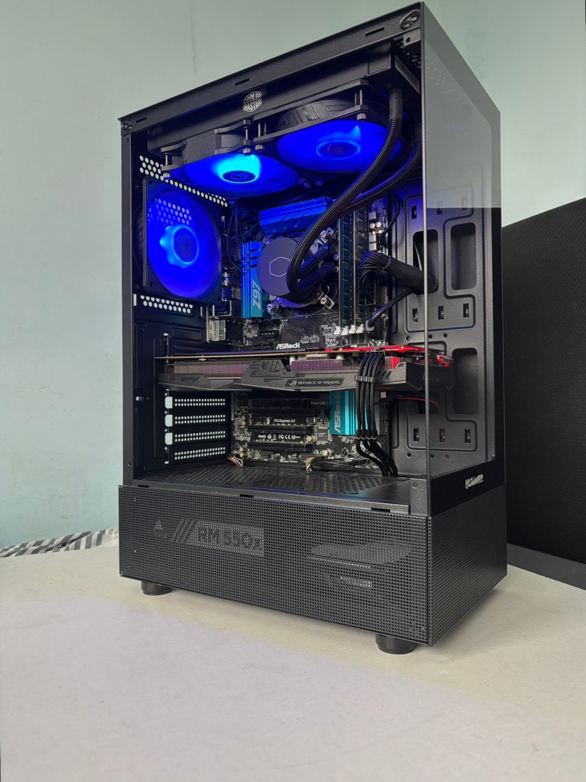 RGB gaming PC (I7; RX480), Ophalen of Verzenden, Zo goed als nieuw, Gaming, HDD
