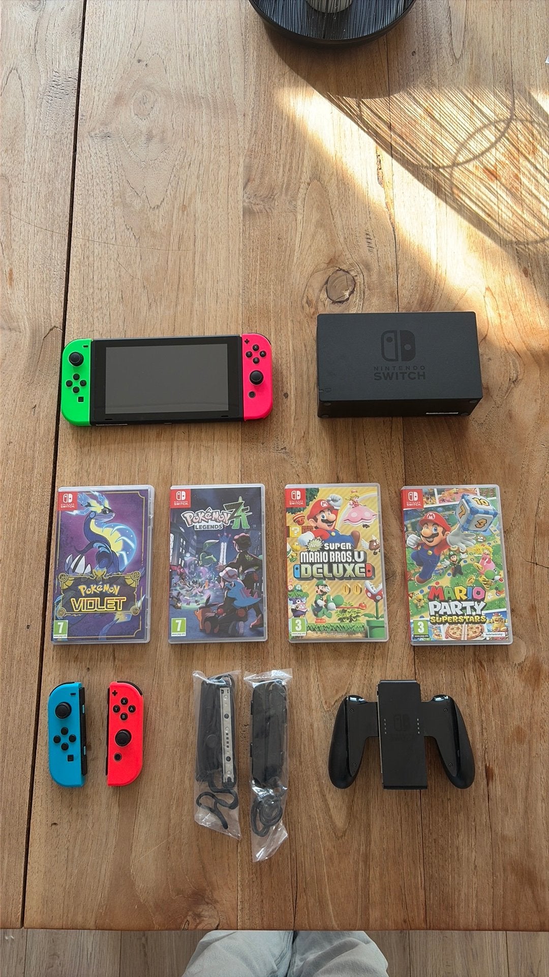 Nintendo Switch + games