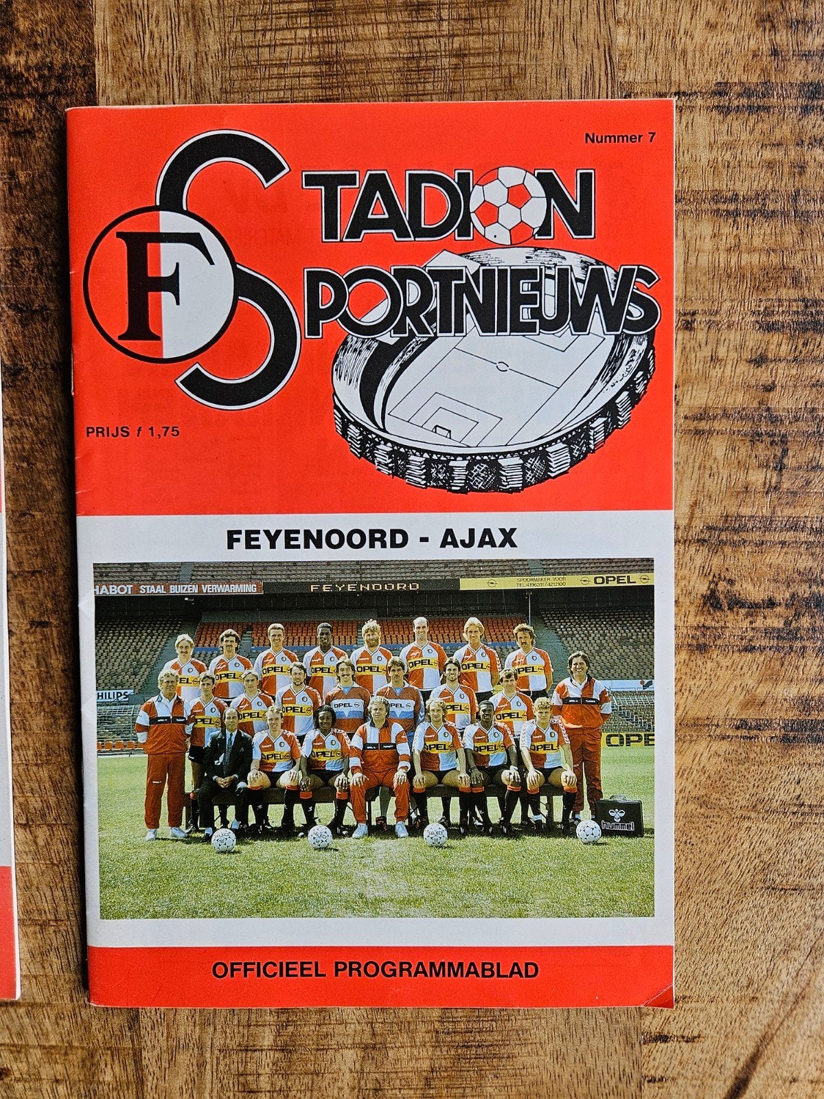 2x stadion nieuws 1988, Ophalen of Verzenden, Gebruikt, Feyenoord, Boek of Tijdschrift