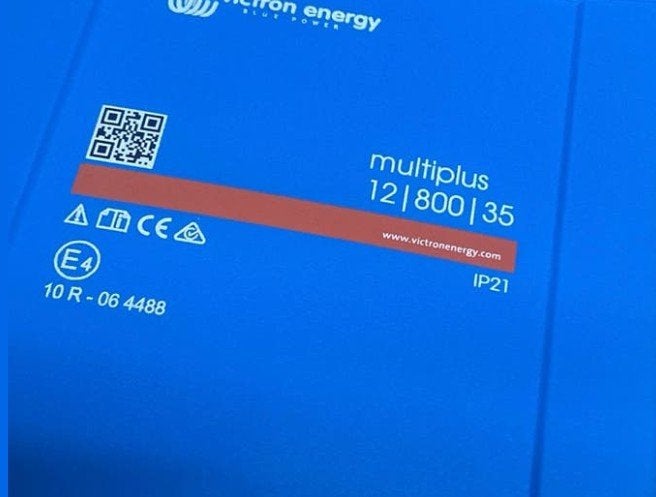 Victron  omvormer+lader, Ophalen, Zo goed als nieuw, Overige merken, Schakelaar