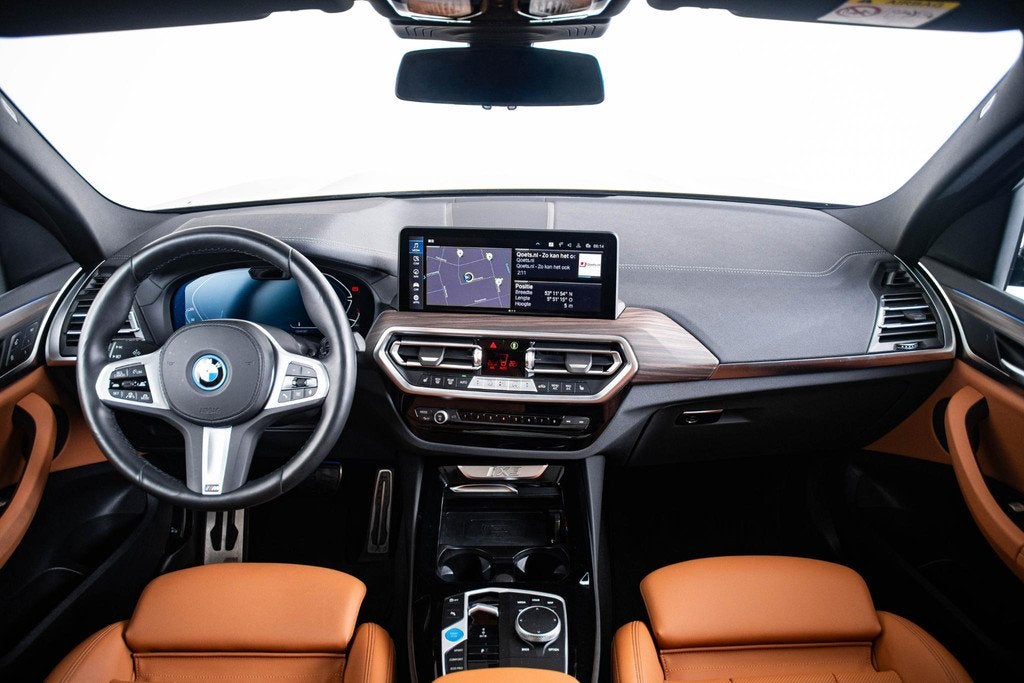 BMW iX3 Executive 80 kWh Sportstoelen - stoelverwarming - Ge, Auto's, BMW, Automaat, 12 maanden, Achterwielaandrijving, Gebruikt