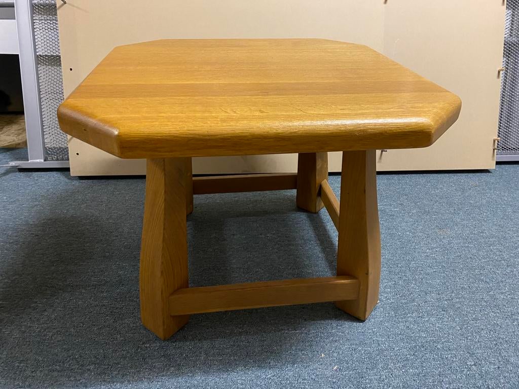 Te koop een prachtig massief eiken bijzettafel, Huis en Inrichting, Vierkant, 55 tot 75 cm, Zo goed als nieuw, Hout