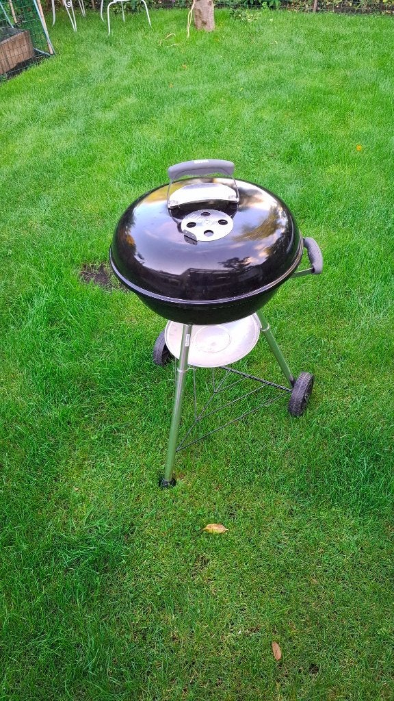 Weber BBQ Compact Kettle 47 cm, Ophalen, Gebruikt, Weber barbecue, Met accessoires