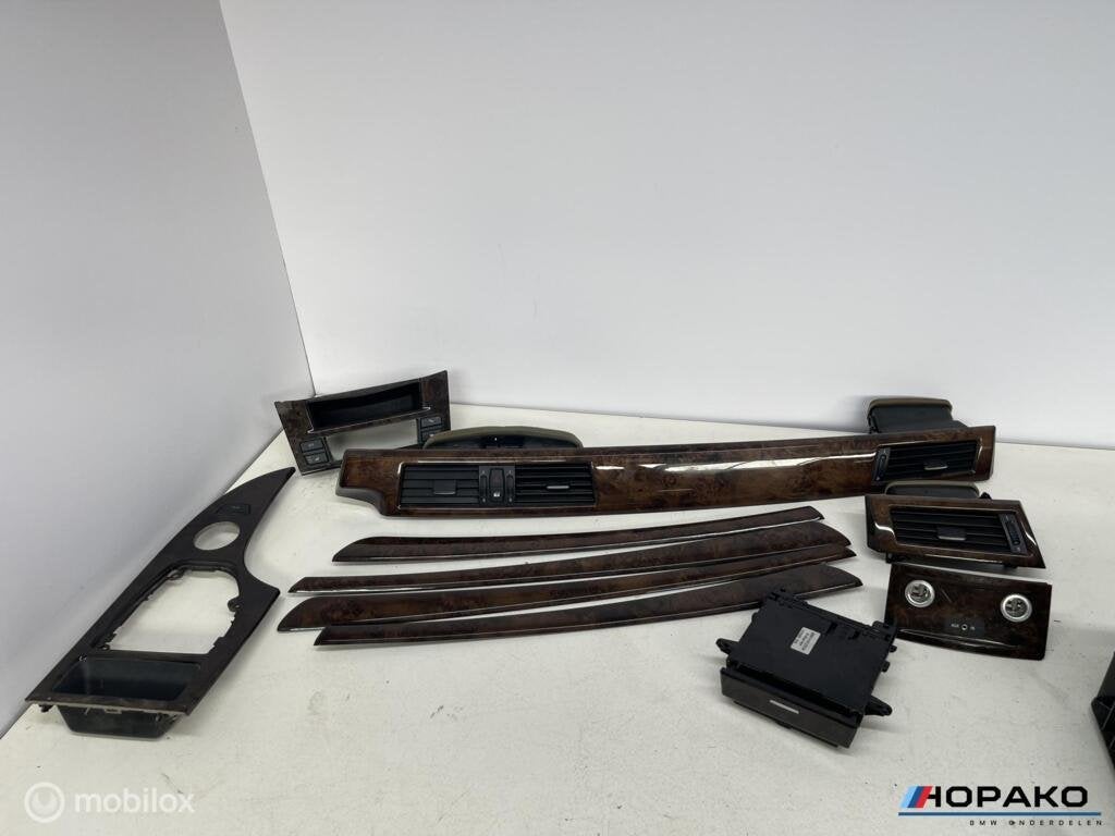 Interieurlijsten set BMW 5 serie E60 E61 hout / walnoot LCI, Auto-onderdelen, Gebruikt, Einsteinlaan 5 rijswijk, Bmw, Ophalen of Verzenden