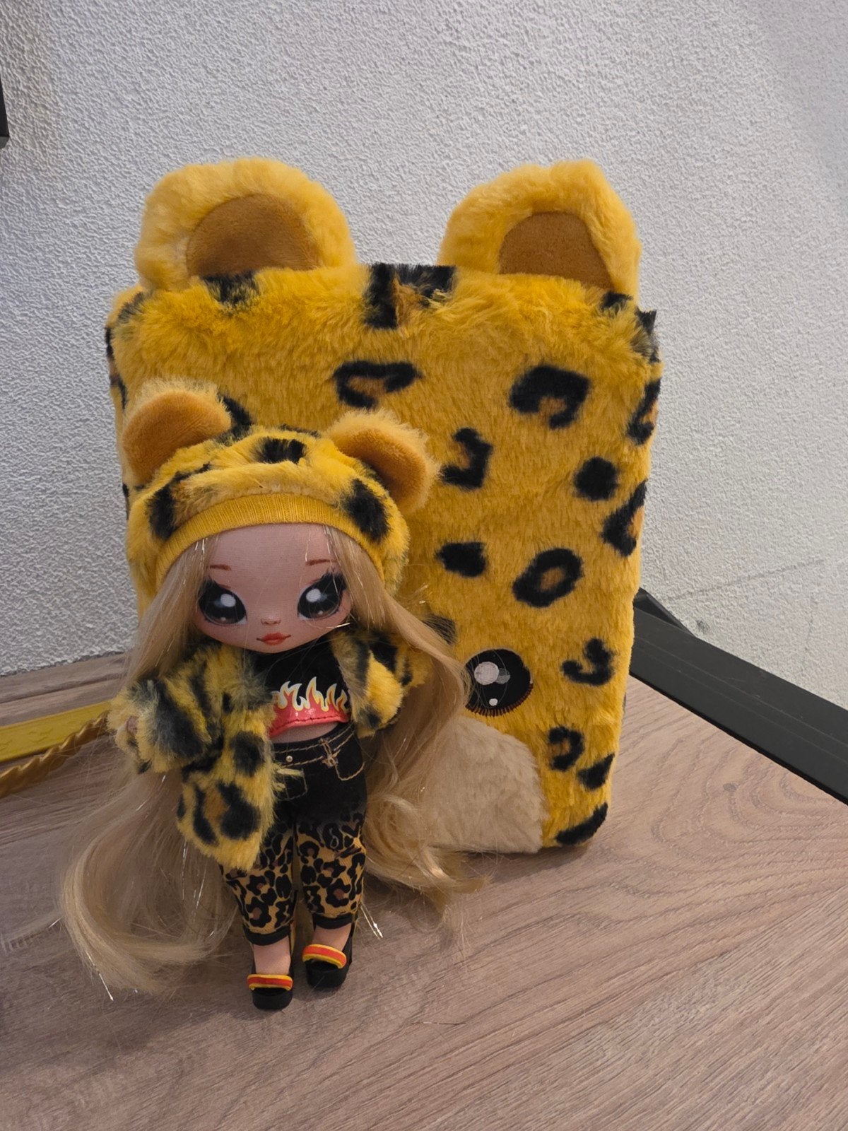 Na! Na! Na! Surprise rugzak speelset met pop Jennel Jaguar, Ophalen of Verzenden, Zo goed als nieuw, Overige typen