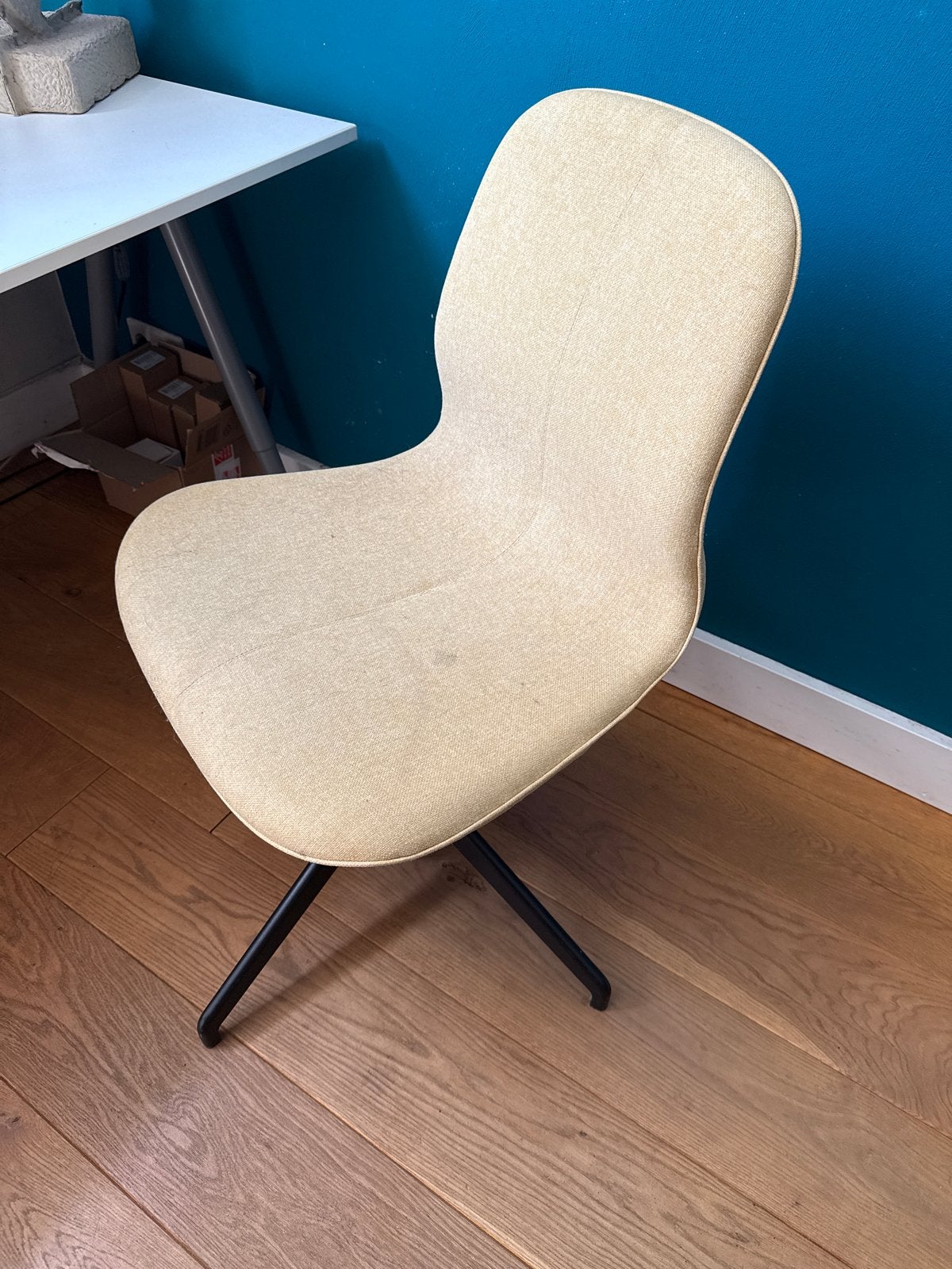 Stijlvolle Gele Stoel - Comfortabel en Modern Design, Huis en Inrichting, Ophalen, Gebruikt, Overige kleuren, Eén