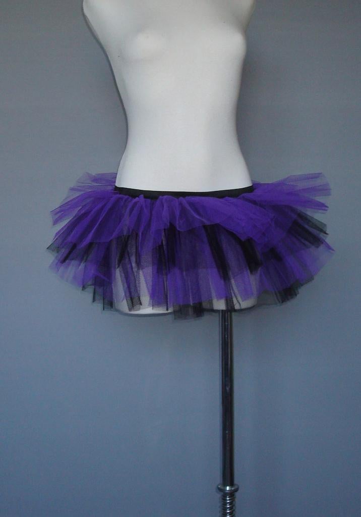 Restpartij van 12 mini petticoats., Kleding | Dames, Carnavalskleding en Feestkleding, Nieuw, Overige thema's, Kleding, Ophalen