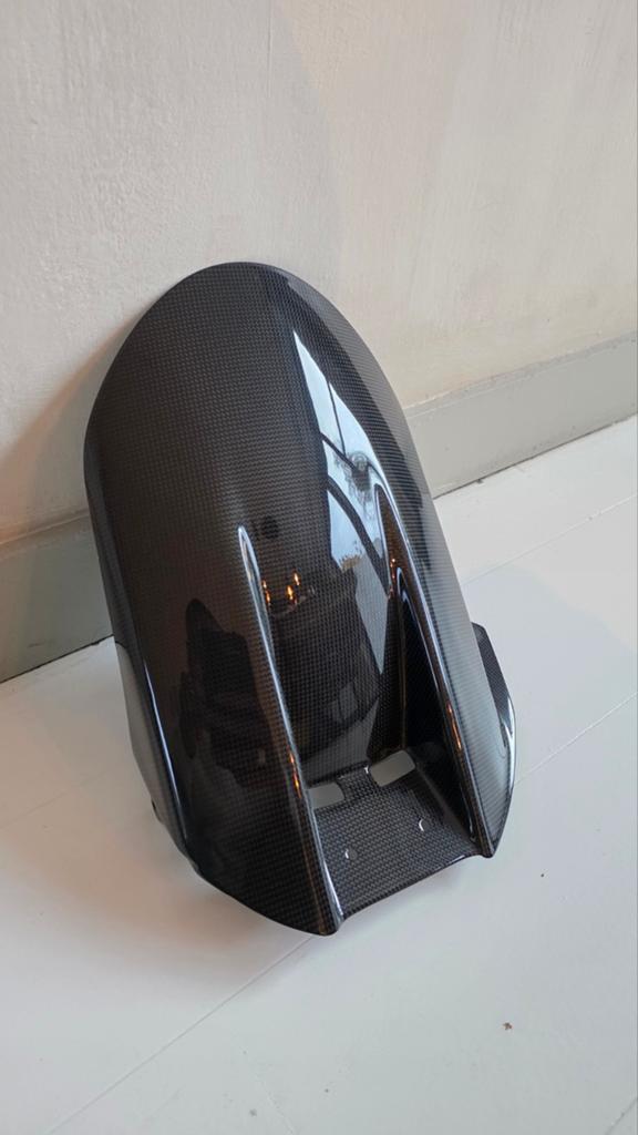 Carbon achterspatbord hugger kawasaki zx10r zx10 zx 10r, Ophalen of Verzenden, Nieuw