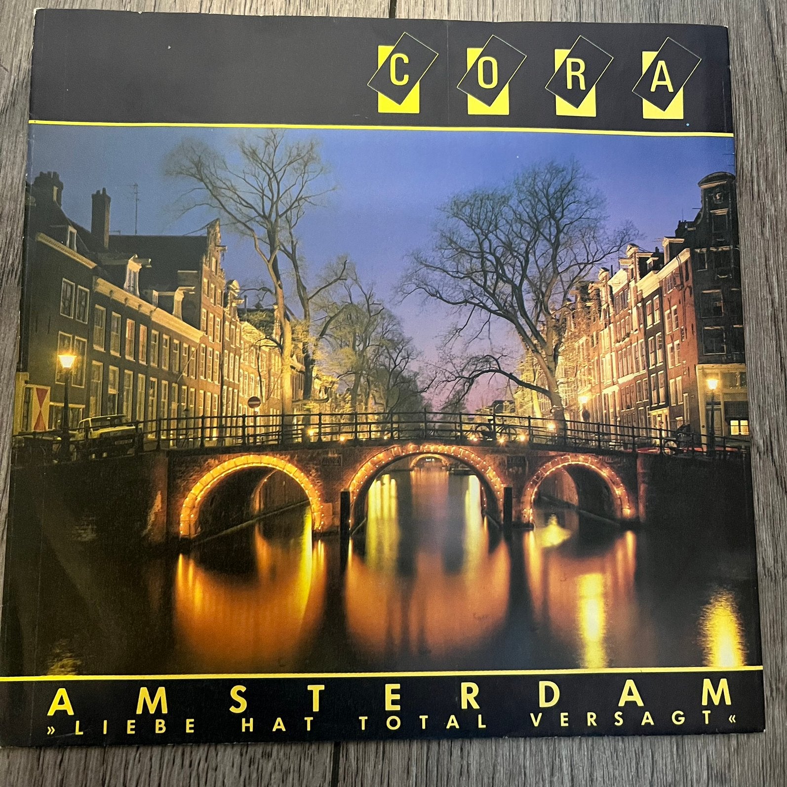 Cora -Amsterdam, Verzenden, Zo goed als nieuw