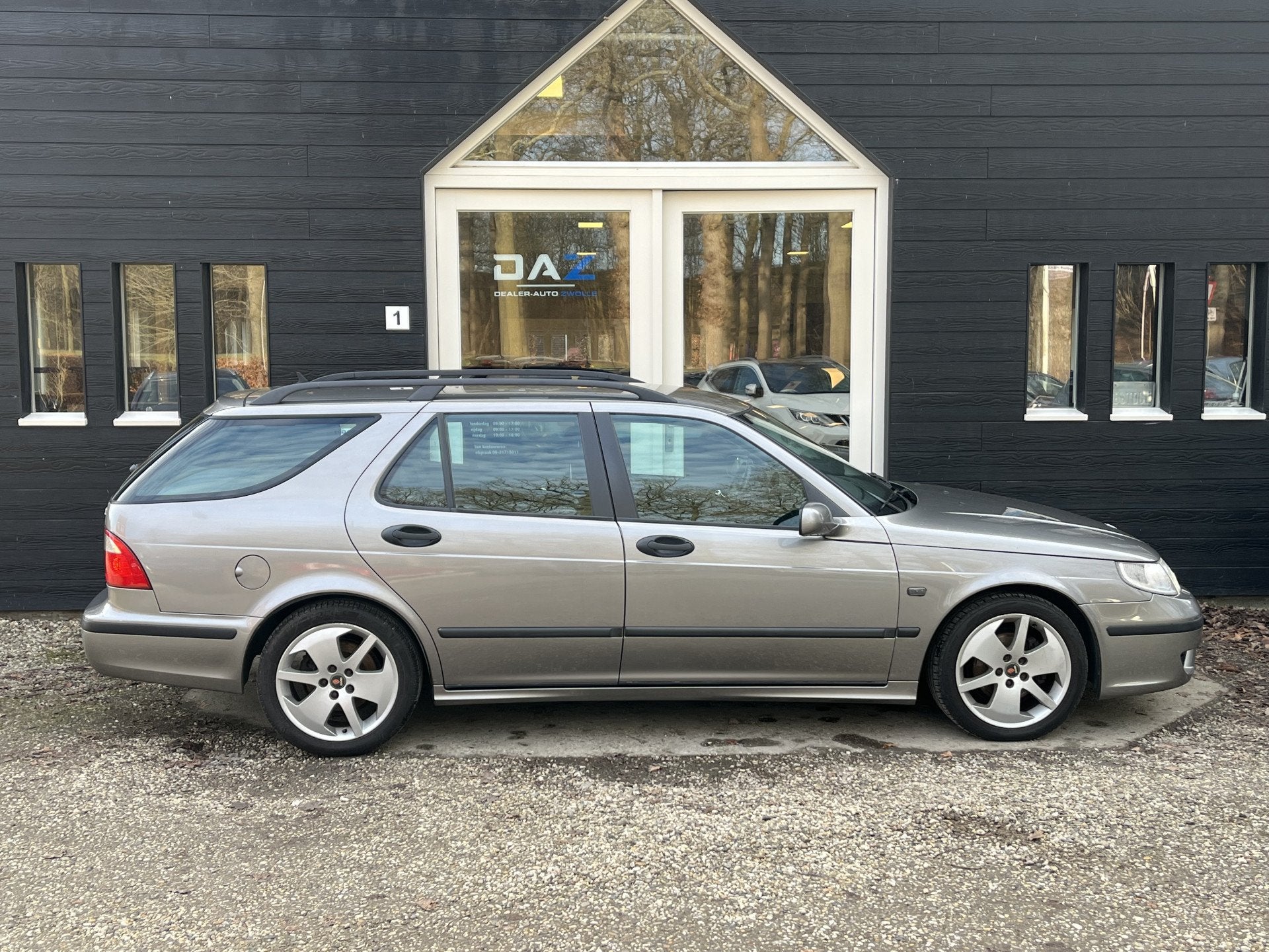 Saab 9-5 Estate 2.0t Vector Ecc/Audio/Pdc/Lm/Youngtimer!, Auto's, Voorwielaandrijving, Zwart, 4 cilinders, 150 pk