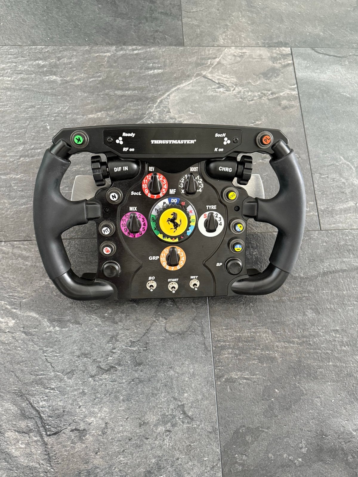 Thrustmaster Ferrari F1 addon dus niet met wheelbase, Spelcomputers en Games, Spelcomputers | Overige Accessoires, Zo goed als nieuw