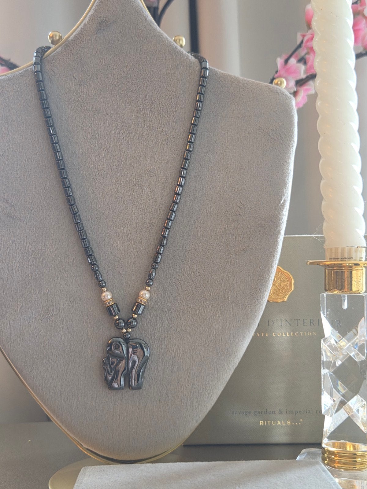 Hematiet ketting met olifant en strass - 44 cm, Sieraden, Tassen en Uiterlijk, Kettingen, Gebruikt, Met strass, Ophalen of Verzenden