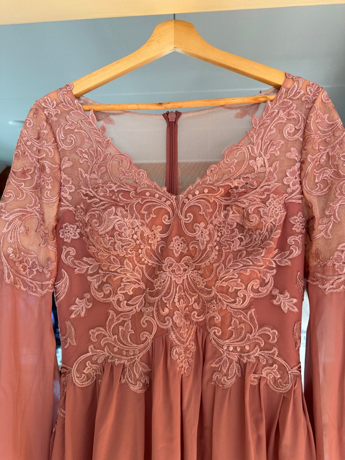 Elegante Bruidsmeisjesjurk van JJ's House - Zo goed als nieu, Ophalen of Verzenden, Zo goed als nieuw, Roze, Bruidsmeisjeskleding