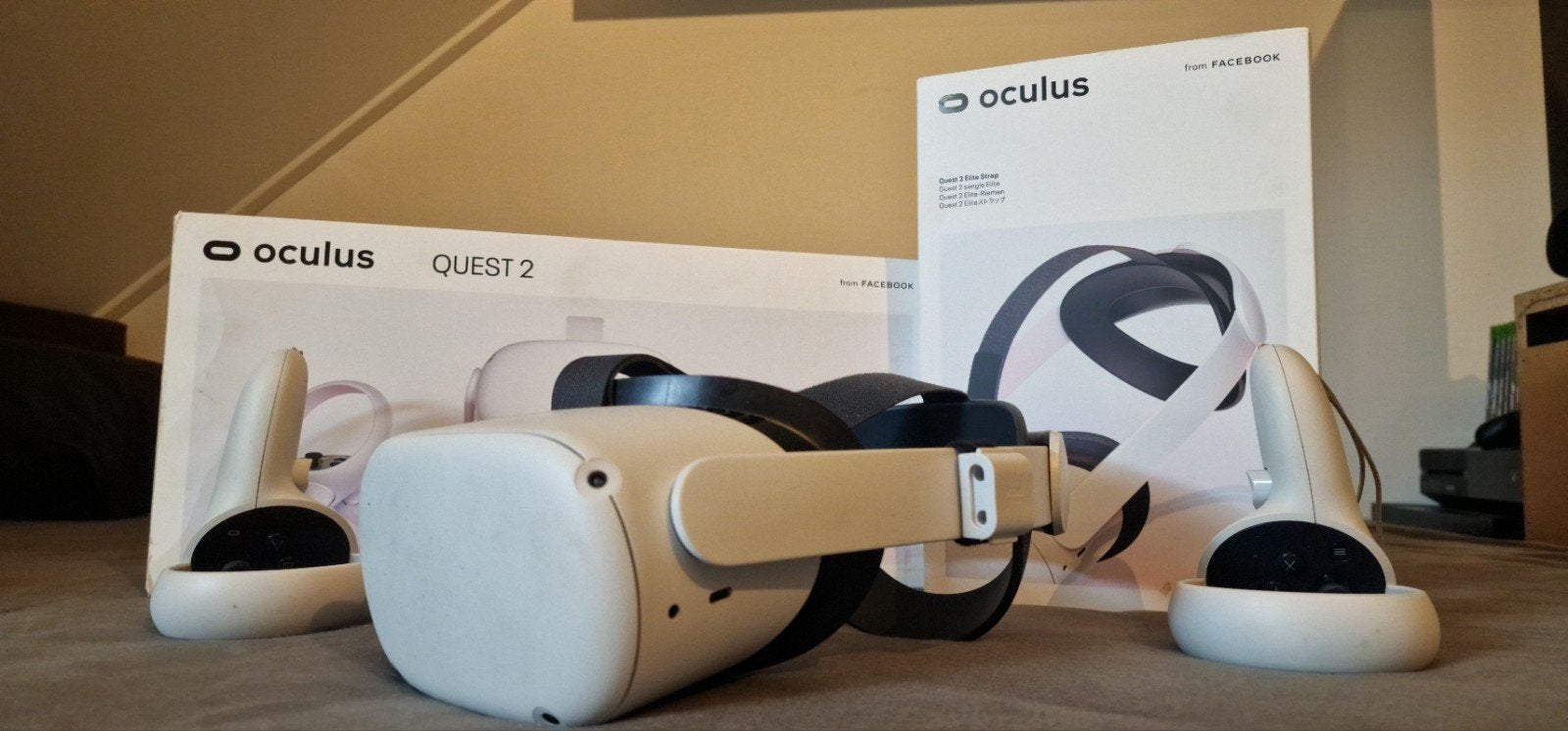 Oculus/meta Quest 2 met Elite Strap en PCVR kabel, Ophalen, Gebruikt, VR-bril, Pc