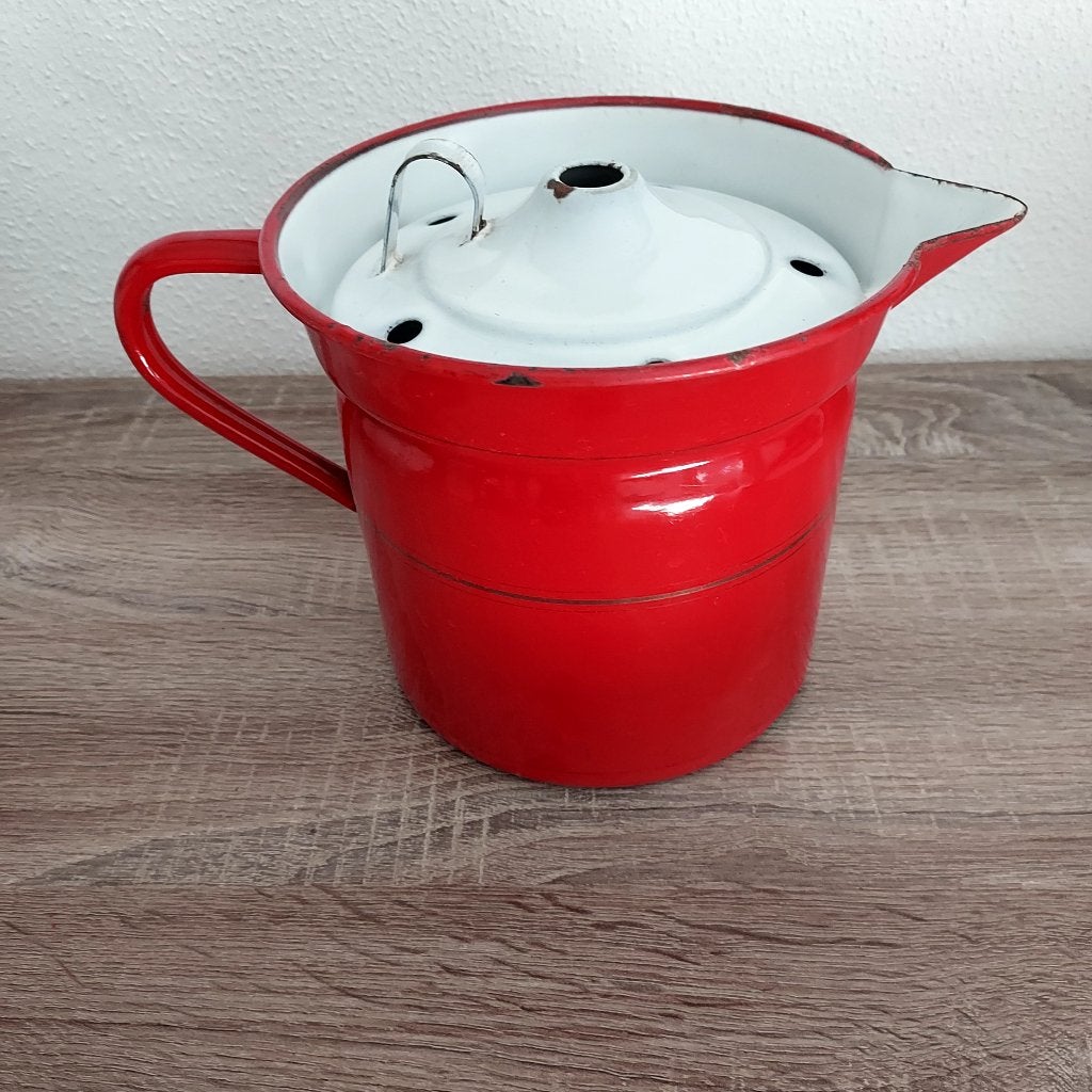 Emaille melkkoker rood met gouden bies, Antiek en Kunst, Ophalen of Verzenden