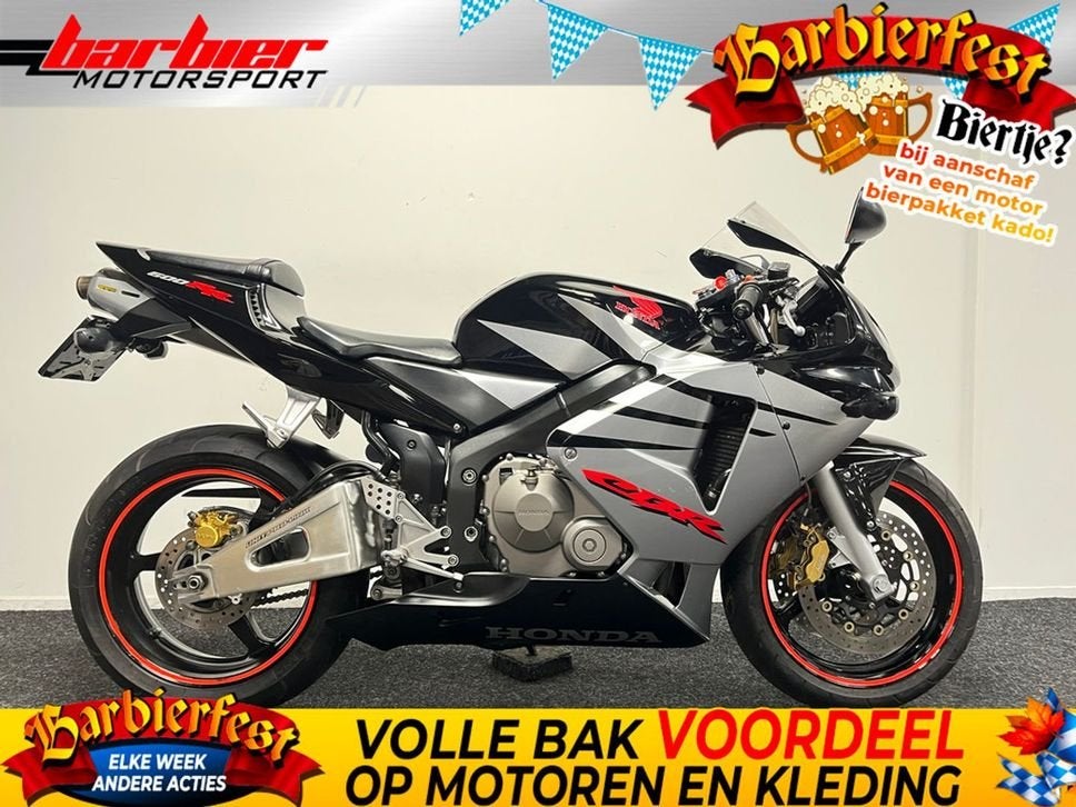 ️️Honda CBR 600 RR (bj 2003)️️, Motoren, Honda, 4 cilinders, Motorrijbewijs A, Bedrijf
